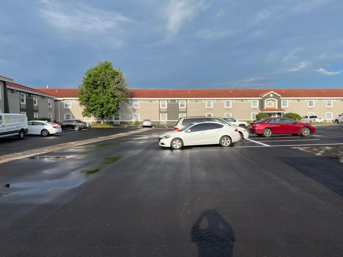 La Quinta Inn By Wyndham Indianapolis Airport Lynhurst Exteriér fotografie